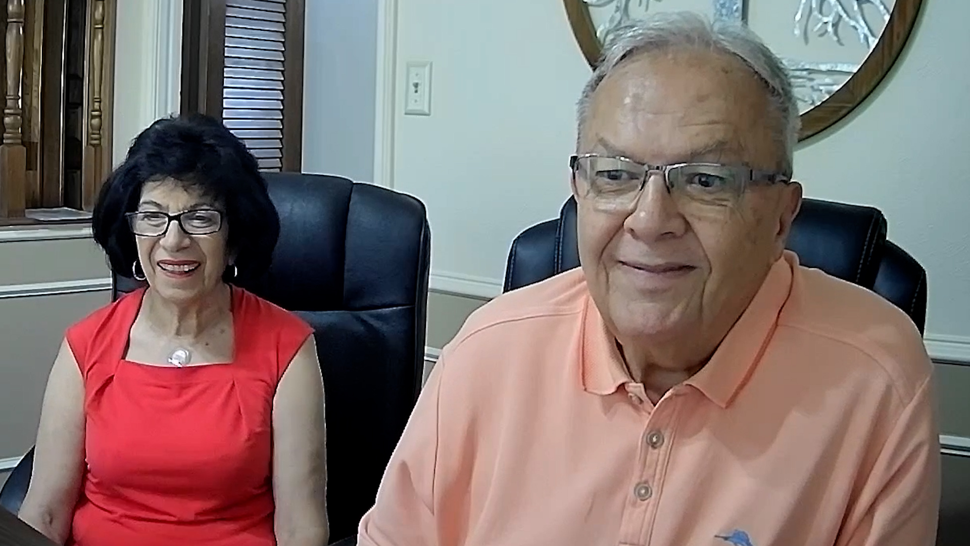 Best Gift for Parents: How Dave and Diana Preserve Family Stories using Remento